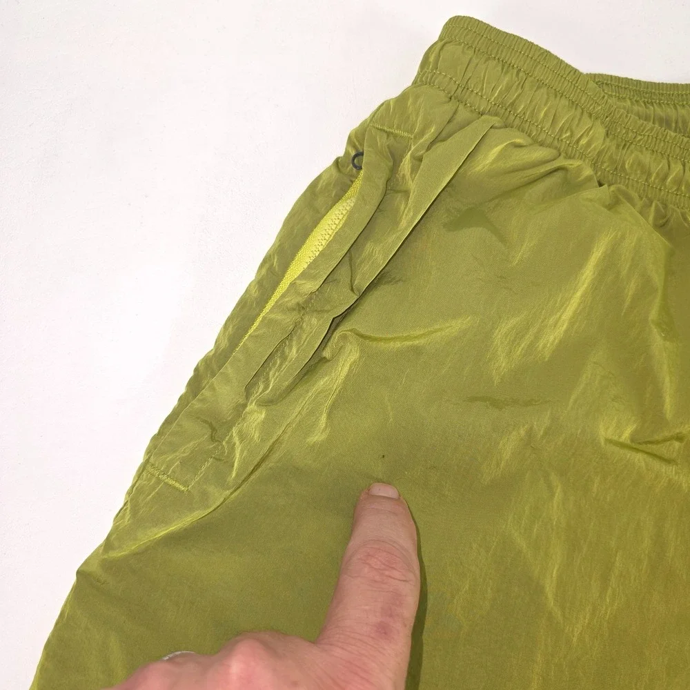 Champion Vintage 90s Swim Trunks Men Medium Green Mesh Lined Nylon Shorts Summer